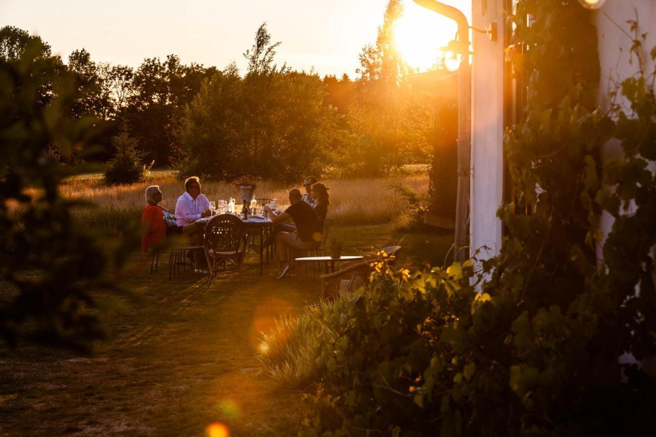 The Norrmans Farmhouse Boutique Hotel Klippinge Extérieur photo